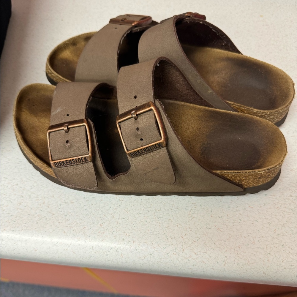 Birkenstock leather sandal 38